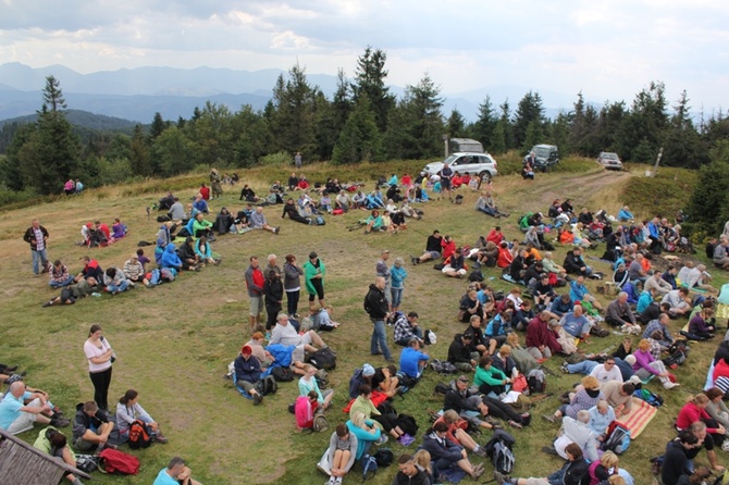 III Ewangelizacja w Beskidach - Wielka Racza - cz. 1