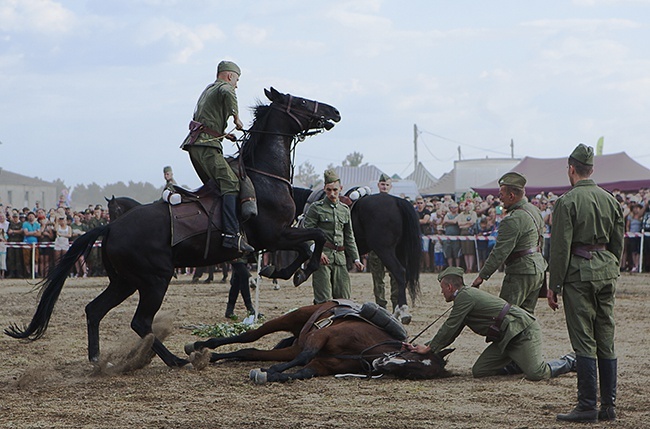 Zlot Pojazdów Militarnych