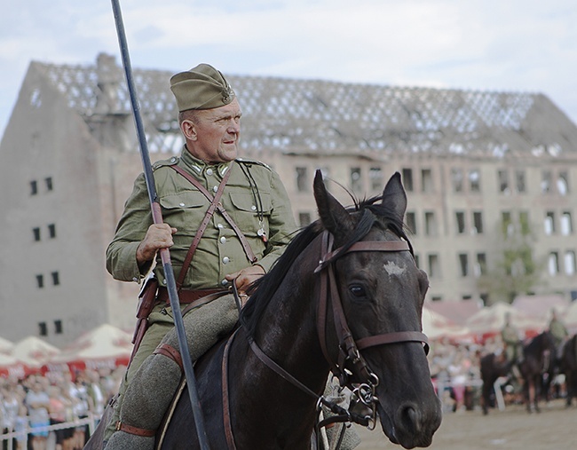 Zlot Pojazdów Militarnych