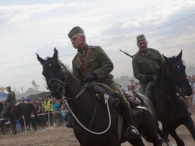 Zlot Pojazdów Militarnych