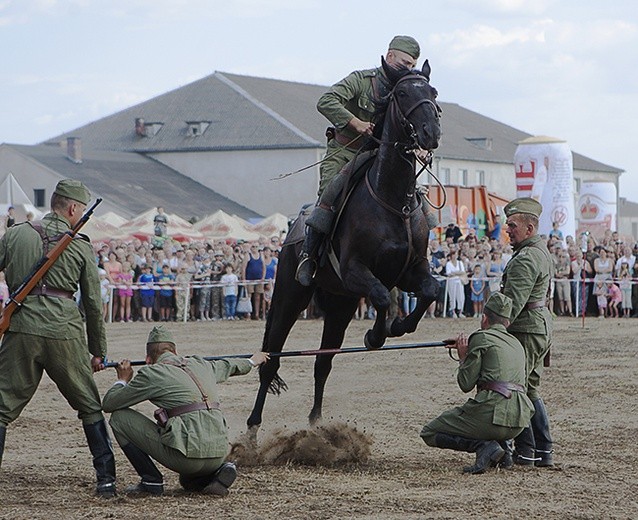 Zlot Pojazdów Militarnych