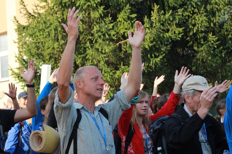 Msza św. w Sokolnikach dla części B