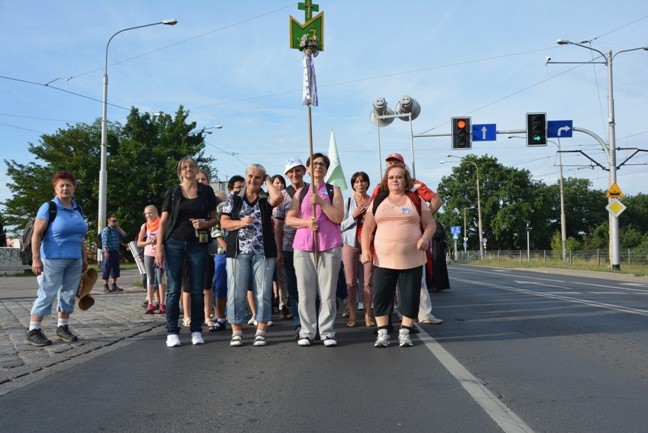 Z siódemką na szlaku do Matki