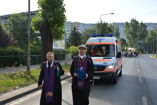 Z siódemką na szlaku do Matki