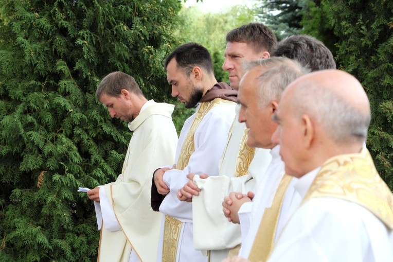 Msza św. w Głogowcu i wyprawa do Świnic Warckich