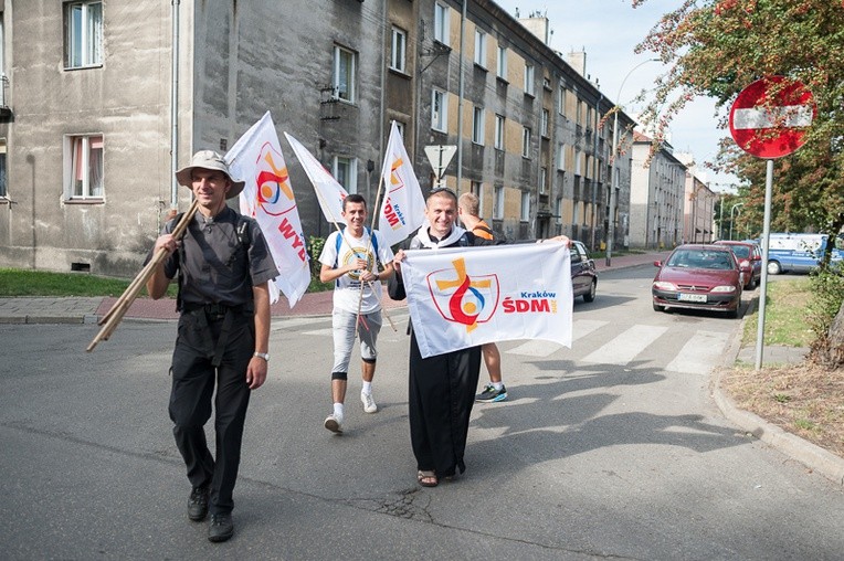 Pielgrzymka młodych w drodze