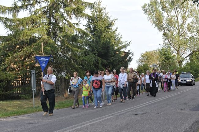 Pielgrzymka z Bińcza do Raciniewa