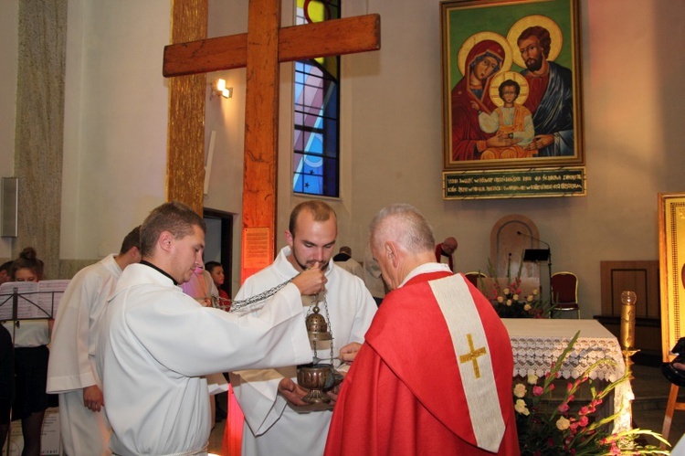 Powitanie symboli ŚDM w diecezji łowickiej