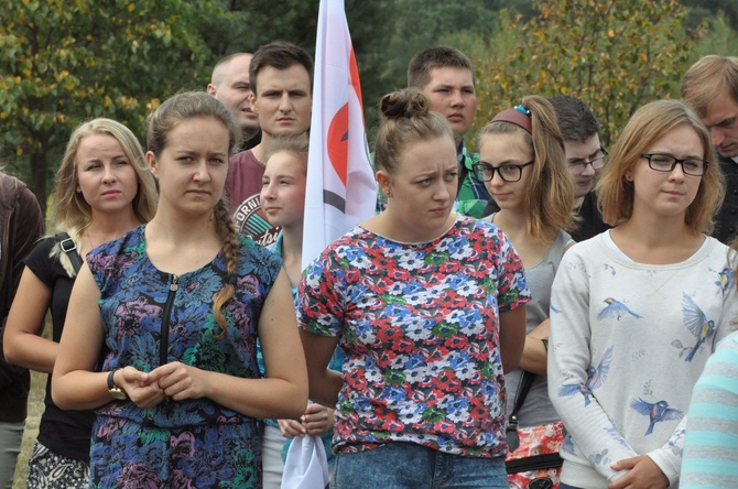 II Pielgrzymka Młodych Diecezji Kieleckiej do Zabawy