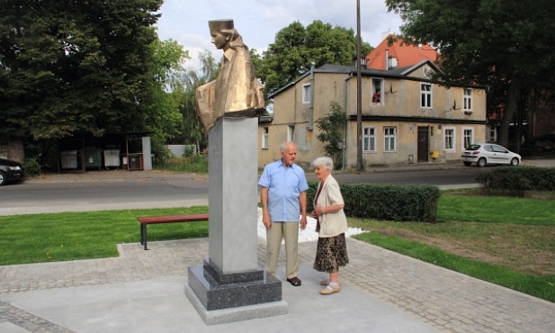 Pomnik "Inki" stanął na Oruni