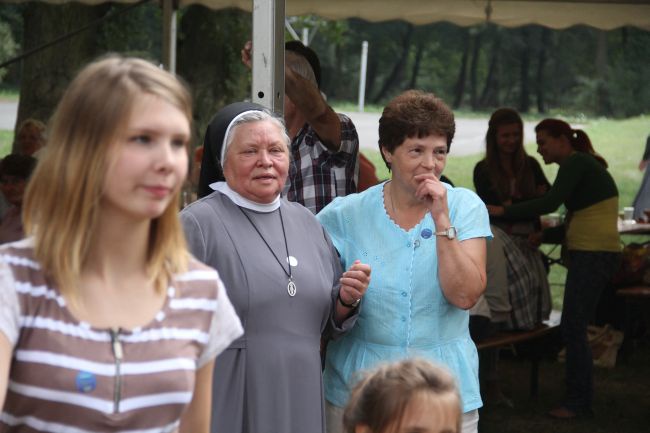 VI Pielgrzymka Osób Niepełnosprawnych do Henrykowa