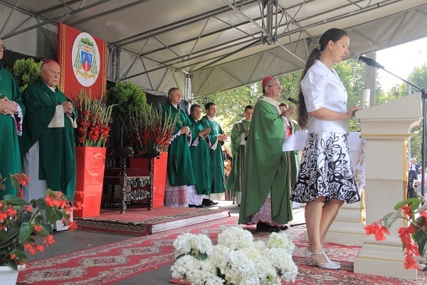 Poświęcenie pomnika "Inki"