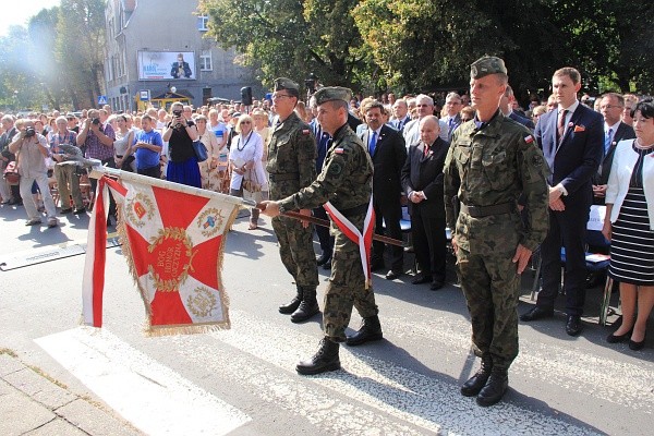 Poświęcenie pomnika "Inki"