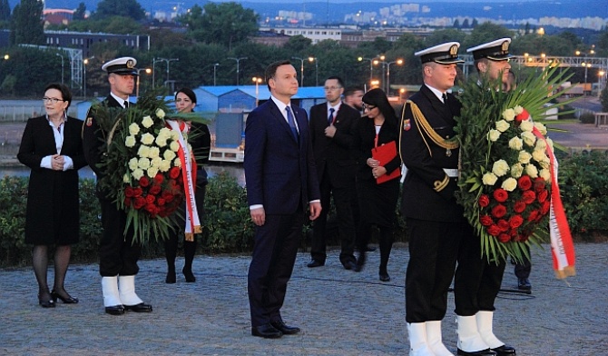 Kopacz i Duda razem na Westerplatte