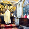  Msza przy grobie św. Jacka w Krakowie 