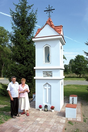  Państwo Brojerowie dbają o zachowanie pamięci o zrywie z 1944 roku