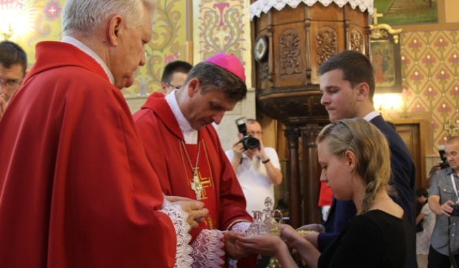 Jubileuszowe dziękczynienie złożyły wszystkie pokolenia czanieckich parafian