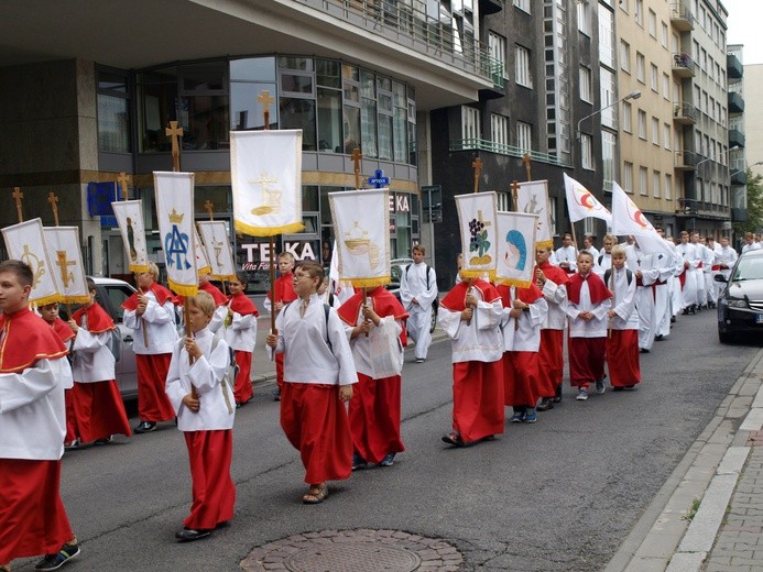 Pielgrzymka Ministrantów do katedry Chrystusa Króla w Katowicach