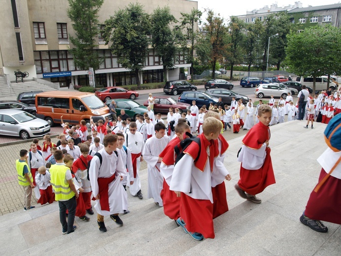 Pielgrzymka Ministrantów do katedry Chrystusa Króla w Katowicach