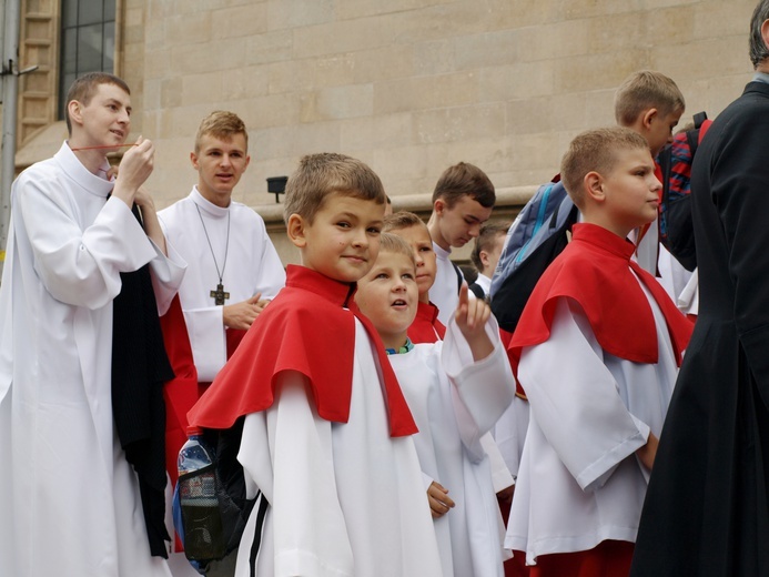 Pielgrzymka Ministrantów do katedry Chrystusa Króla w Katowicach