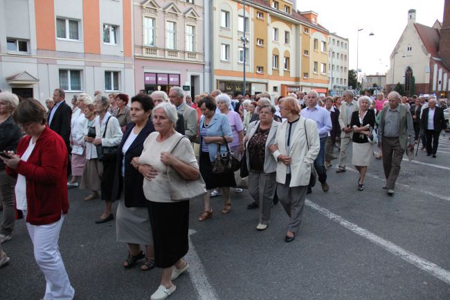 Matka Boża Pocieszenia od 70 lat w Oławie