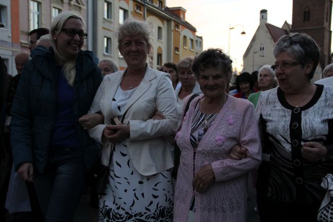 Matka Boża Pocieszenia od 70 lat w Oławie