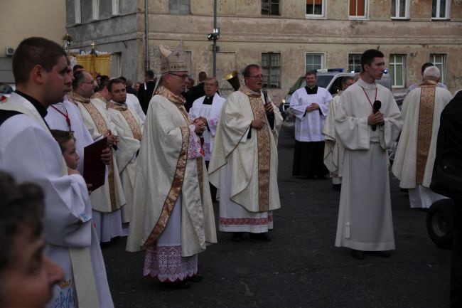 Matka Boża Pocieszenia od 70 lat w Oławie