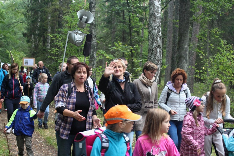 Pielgrzymka Katolickiego Zespołu Edukacyjnego do Gietrzwałdu