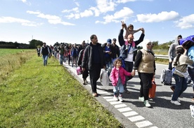 Uchodźcy nadchodzą - polscy biskupi reagują