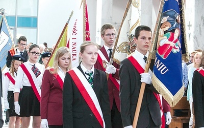 Nowy rok szkolny w Warszawie  rozpoczęło 184 tys. uczniów