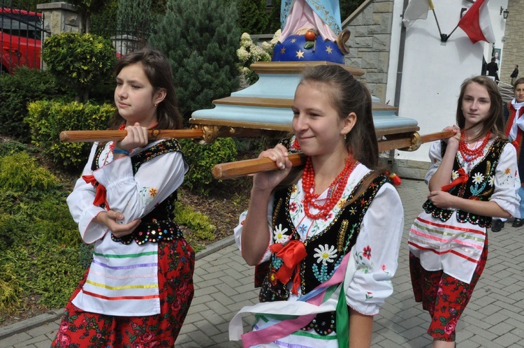 Maryjny odpust w Krużlowej