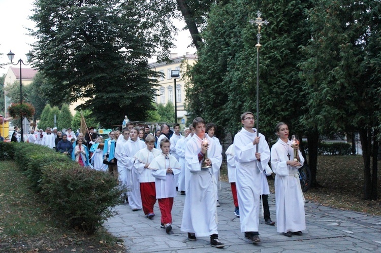 Święto Narodzenia NMP w żywieckiej konkatedrze