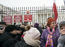 Chcieli protestować przeciw imigrantom