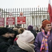 Chcieli protestować przeciw imigrantom