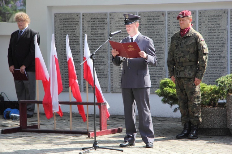 Obchody 76. rocznicy bitwy nad Bzurą