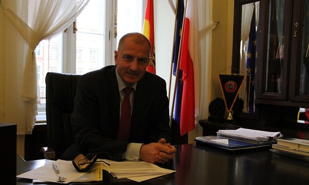 Dutkiewicz w sprawie uchodźców