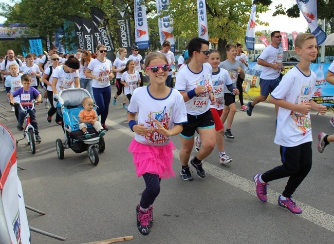 4. Charytatywny Bieg Fundacji Tesco Dzieciom - Bieg Rodzinny