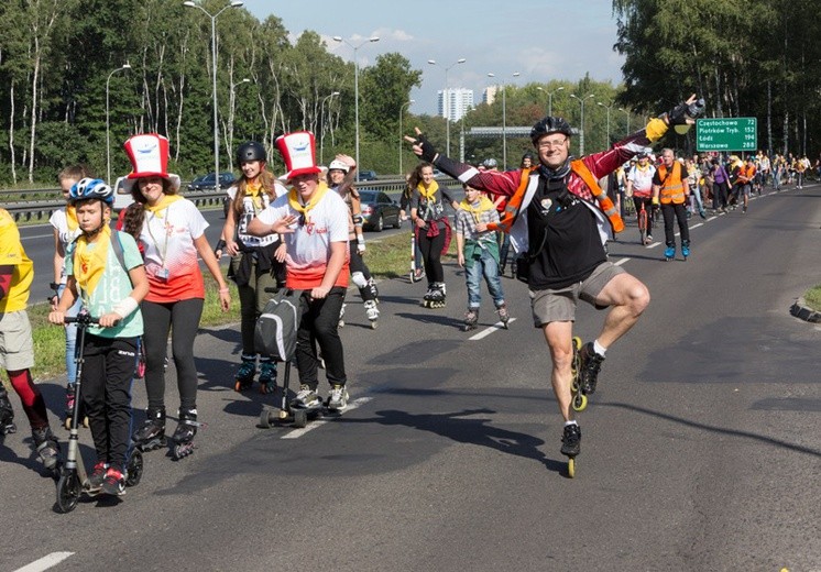 Na rolkach i hulajnogach do Walentego