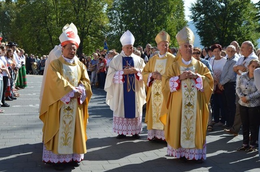 Rodziny przybyły do Kalwarii