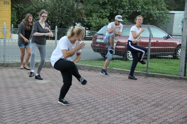 Chałupy otwarte i mistrzostwa w baskecie