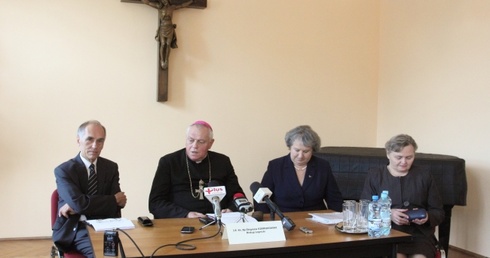 Rada się przedstawiła