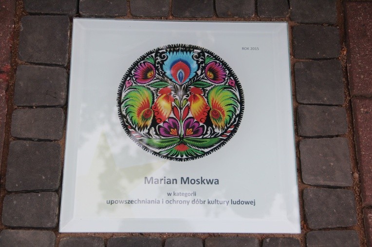 Odsłonięcie "Gwiozd Łowickich"