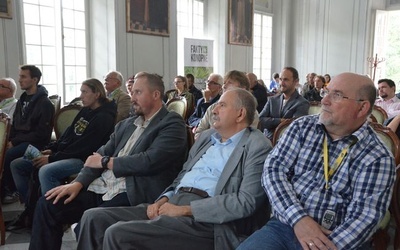 Konferencja w Kurozwękach