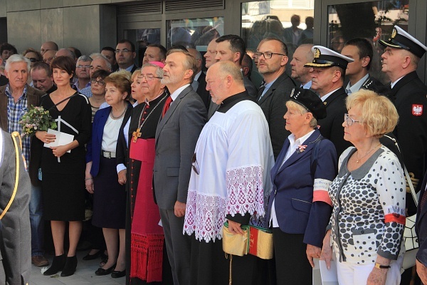 Odsłonięcie i poświęcenie pomnika płk. Kuklińkiego