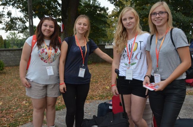 Powitanie młodych w parafiach