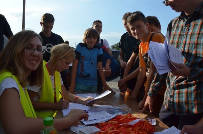 Powitanie młodych w parafiach