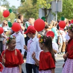 Skierniewicka parada otwierająca ŚKOiW w 2015 roku