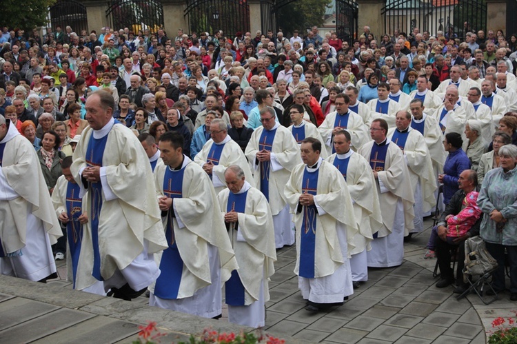 8. Pielgrzymka Rodzin do Kalwarii Zebrzydowskiej - cz. 1