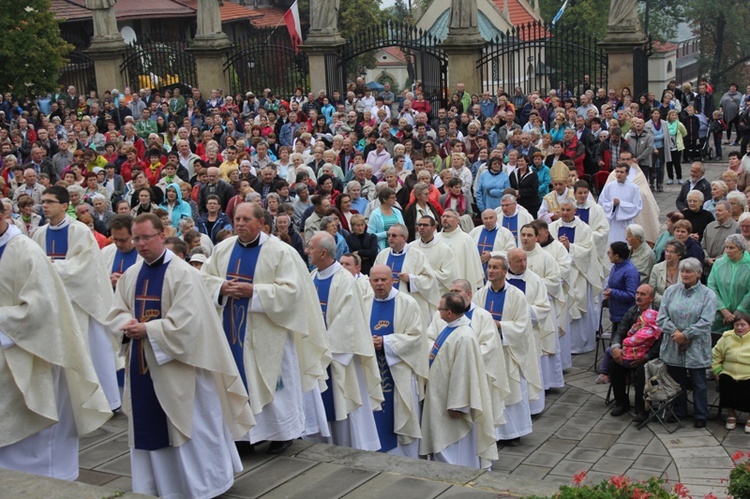 8. Pielgrzymka Rodzin do Kalwarii Zebrzydowskiej - cz. 1