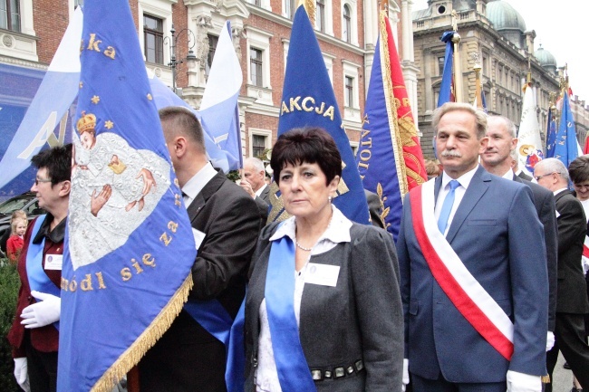 Marsz Akcji Katolickiej z pl. Matejki na Rynek Główny